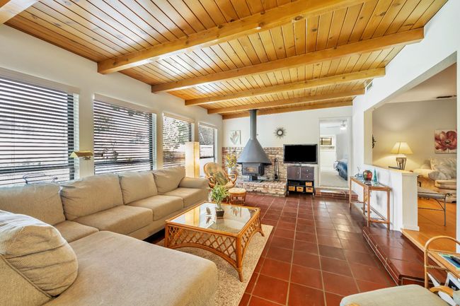 4411 Surita St, House other with 3 bedrooms, 2 bathrooms and null parking in Sacramento CA | Image 4