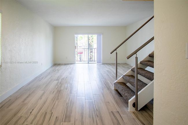 APT-1019 - 8650 Sw 67 Th Ave, Condo with 2 bedrooms, 3 bathrooms and null parking in Pinecrest FL | Image 18