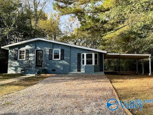 4000 Mcewen Dr Nw, Huntsville, AL, 35810-3655 | Card Image