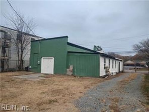 26 Main St, Mathews, VA, 23109-2180 | Card Image