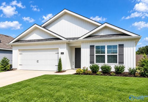 9957 Sequoyah Cove Dr, Owens Cross Roads, AL, 35763 | Card Image