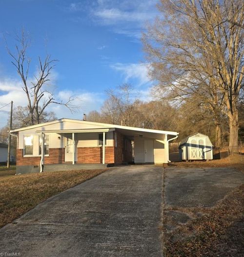 1313 Rivercrest Dr, Eden, NC, 27288-6332 | Card Image