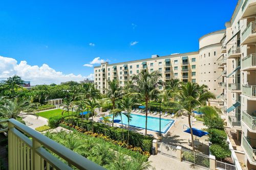apt-523-610 Clematis St, West Palm Beach, FL, 33401-5396 | Card Image