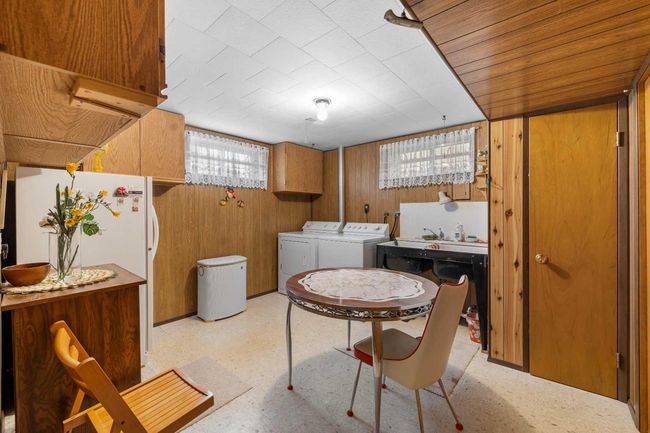 8 Foley Road Se, House other with 3 bedrooms, 1 bathrooms and 3 parking in Calgary AB | Image 25