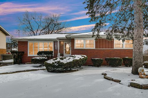 17517 Shirley Dr, Lansing, IL, 60438-2080 | Card Image