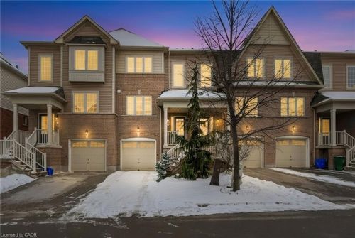 48-7 Sirente Dr, Hamilton, ON, L9A0B4 | Card Image