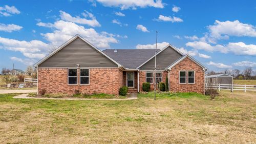 112 Blue Hole Rd, Beebe, AR, 72012-9765 | Card Image