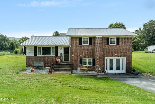 144 Neeley Pl, Blountville, TN, 37617-5223 | Card Image