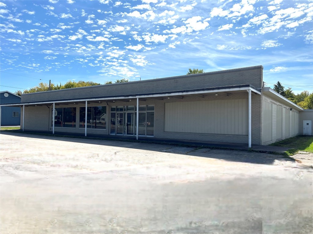 10491 Route 6N, Albion, PA 16401