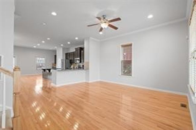 258 Venango Trl, Townhouse with 3 bedrooms, 3 bathrooms and 2 parking in Mars PA | Image 10