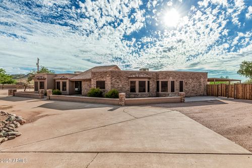 2272 S Geronimo Rd, Apache Junction, AZ, 85119-8817 | Card Image