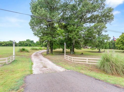 16775 State Highway 64, Ben Wheeler, TX, 75754-2247 | Card Image