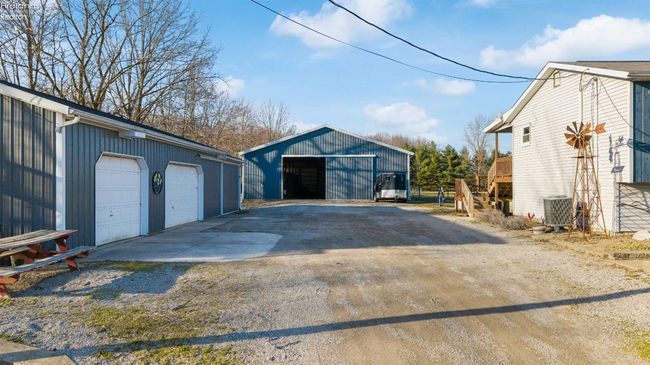 12255 Williams Rd, House other with 5 bedrooms, 2 bathrooms and 3 parking in Homerville OH | Image 5