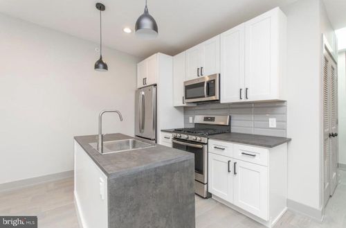 3339 Ridge Ave, PHILADELPHIA, PA, 19132-2830 | Card Image