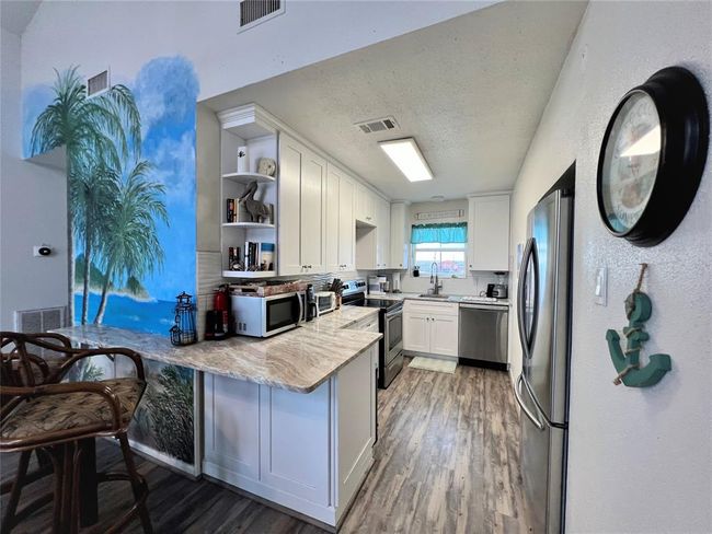 219 Whispering Palms, House other with 3 bedrooms, 2 bathrooms and null parking in Freeport TX | Image 9