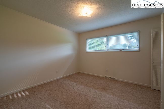 835 Ridge Rd, House other with 3 bedrooms, 3 bathrooms and null parking in Spruce Pine NC | Image 23