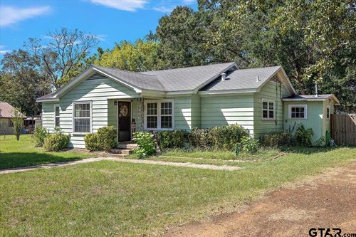 228 Fairview St, Rusk, TX, 75785-1917 | Card Image