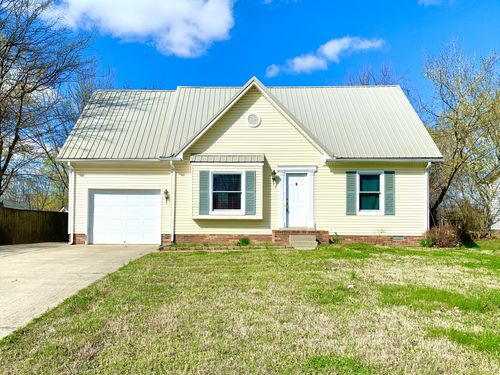 219 Jim Thorpe Dr, Clarksville, TN, 37042-5514 | Card Image