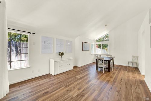 119 Amberwood Court, Vacaville, CA, 95688 | Card Image