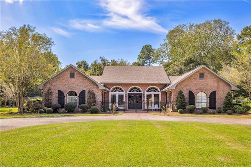 13613 Paraiso Rd, Ocean Springs, MS, 39564-2542 | Card Image
