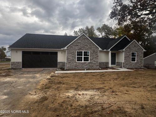 4550 Vineyard Rd, Toledo, OH, 43623-2911 | Card Image