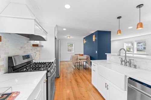 st-342 Franklin, Framingham, MA, 01702 | Card Image
