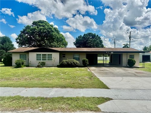 912 Okeechobee St, IMMOKALEE, FL, 34142 | Card Image