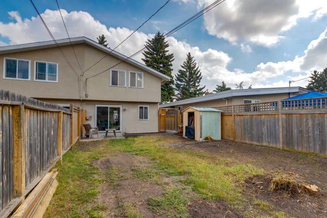 2007 40 St Se, Home with 3 bedrooms, 1 bathrooms and 2 parking in Calgary AB | Image 19