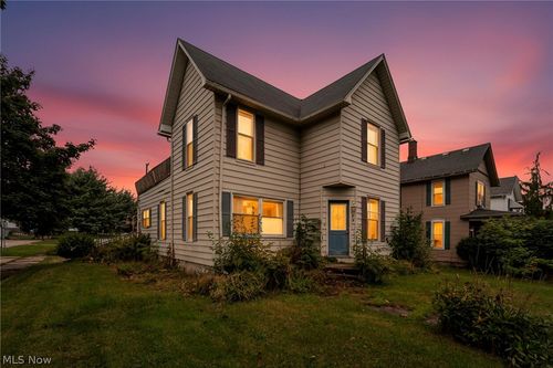 24 S Main Street, Willard, OH, 44890 | Card Image