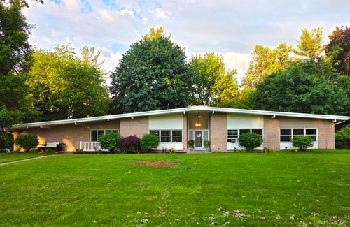 201 S Elm Street, White Pigeon, MI, 49099 | Card Image