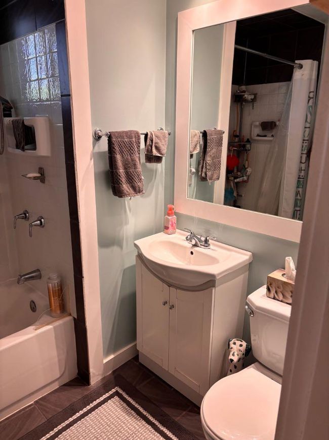 5223 3 St W, House other with 6 bedrooms, 2 bathrooms and 2 parking in Claresholm AB | Image 12