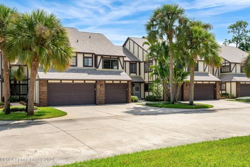 32-641 Greenwood Manor Circle, West Melbourne, FL, 32904 | Card Image