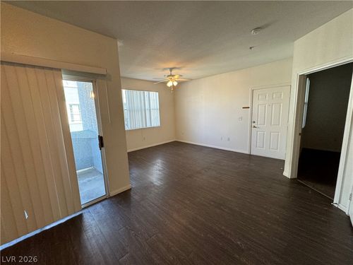 2104-6955 N Durango Dr, Las Vegas, NV, 89149-4411 | Card Image