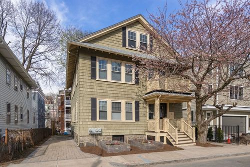 34 Roseway St, Boston, MA, 02130-2129 | Card Image