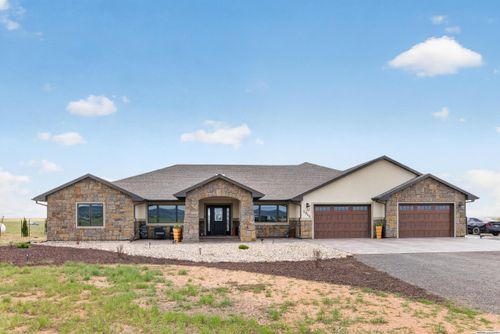 5848 Arsenal Ct, Laramie, WY, 82070-9035 | Card Image