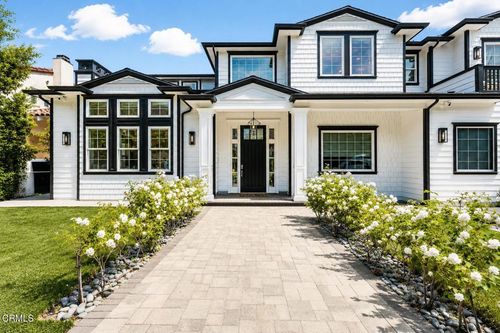10331 Valley Spring Lane, North Hollywood, CA, 91602 | Card Image