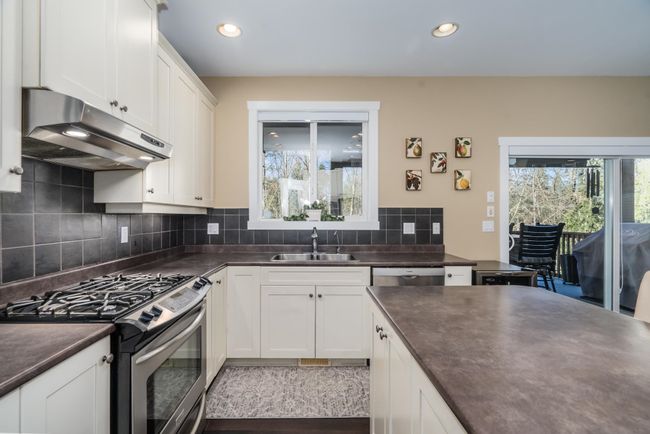 6 - 13887 Docksteader Loop, House other with 5 bedrooms, 3 bathrooms and 4 parking in Maple Ridge BC | Image 13