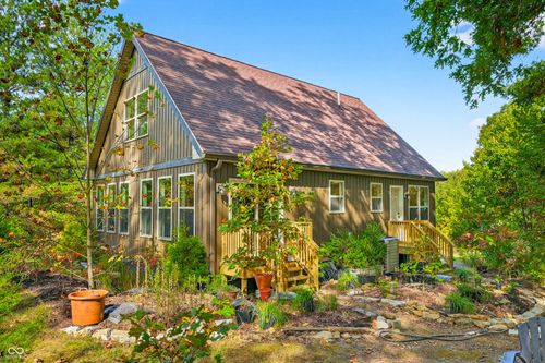 11035 N Old 135, Vallonia, IN, 47281-8039 | Card Image