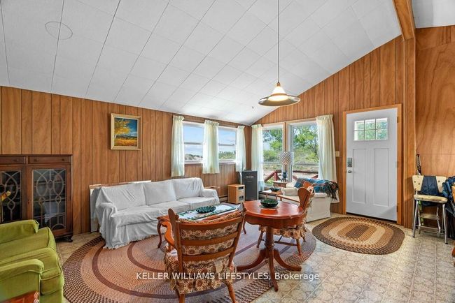 7403 Sanderson Rd, House other with 4 bedrooms, 1 bathrooms and 4 parking in Port Franks ON | Image 8
