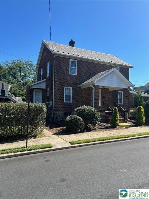 110 Corona St, BETHLEHEM, PA, 18018-1902 | Card Image