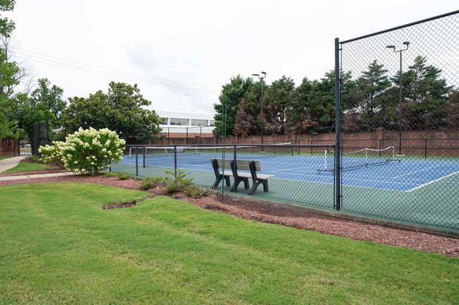 APT-401 - 717 S Riverside Dr, Condo with 2 bedrooms, 2 bathrooms and null parking in Memphis TN | Image 35