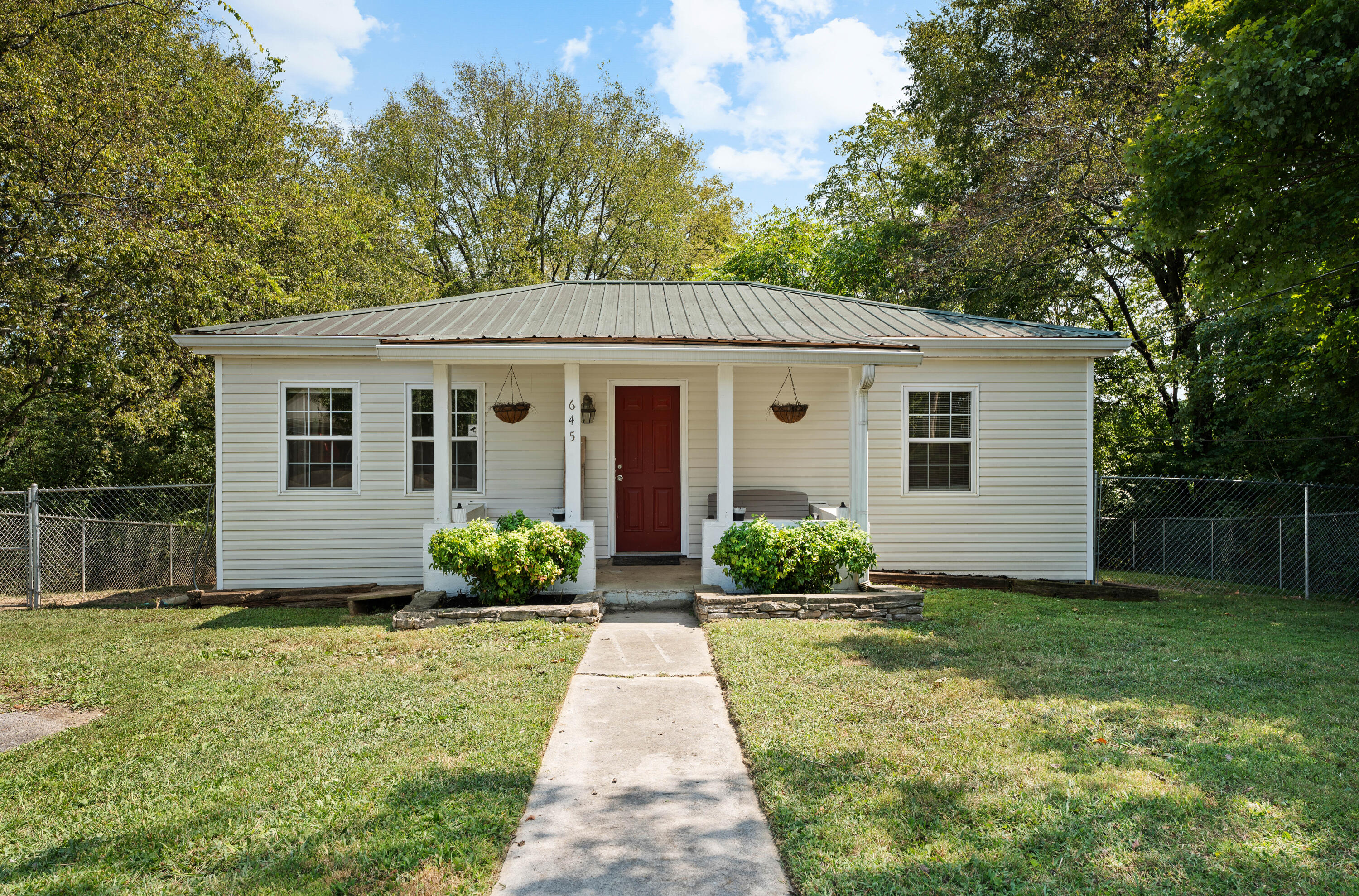 Johnson Blvd, Cleveland, TN 37311