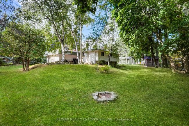 1648 Angela Cres, House other with 4 bedrooms, 2 bathrooms and 4 parking in Mississauga ON | Image 25