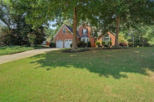 706 Chanson Dr Sw, Marietta, GA, 30064-1582 | Card Image