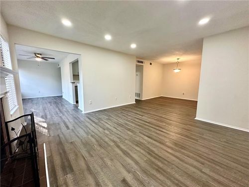 2301 Huntingdon Chase, Atlanta, GA, 30350-4963 | Card Image