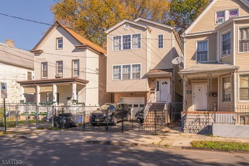 1073 Bond St, Elizabeth, NJ, 07201-1473 | Card Image