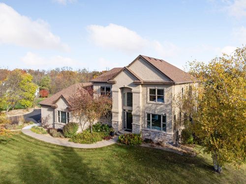 5250 Yvette St, Loretto, MN, 55357-8707 | Card Image