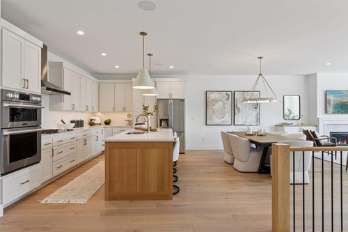 5654 Buffington Ln, Excelsior, MN, 55331-7416 | Card Image