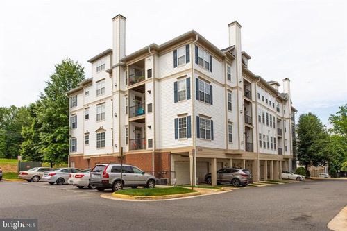 unit-302-4191 Lochleven Trl, FAIRFAX, VA, 22030-8703 | Card Image