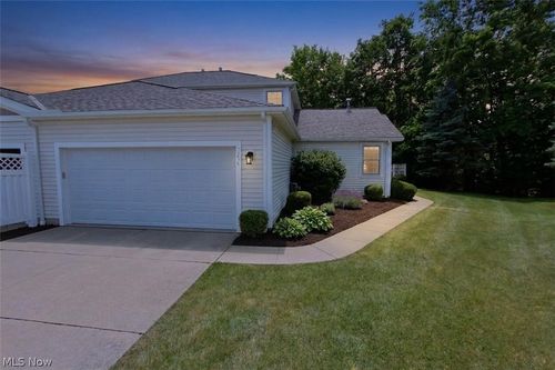 5254 Ridgetop Ct, Medina, OH, 44256-6760 | Card Image